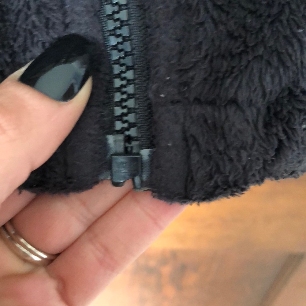 Sold - Picture 3 of 3